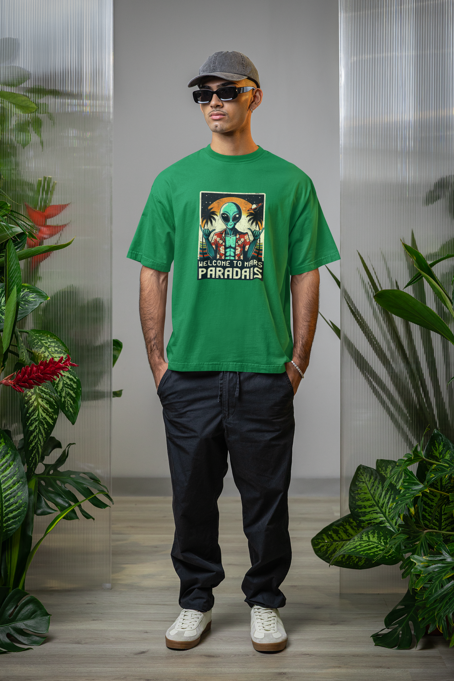 Emonke Oversized Green Graphic T-Shirt for Men – Alien Paradise