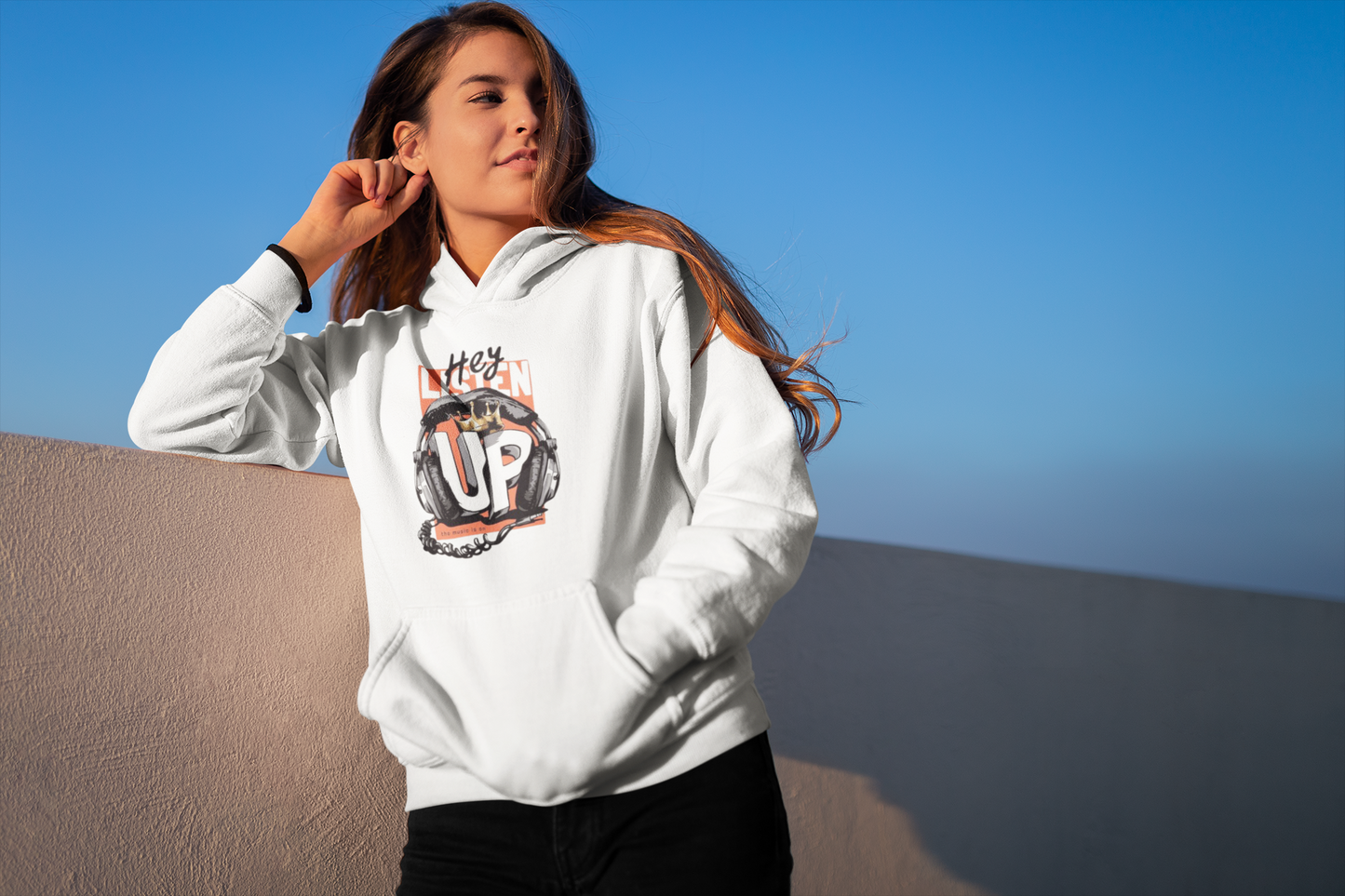 Emonke 350 GSM White Oversized Hoodies for Women - Music